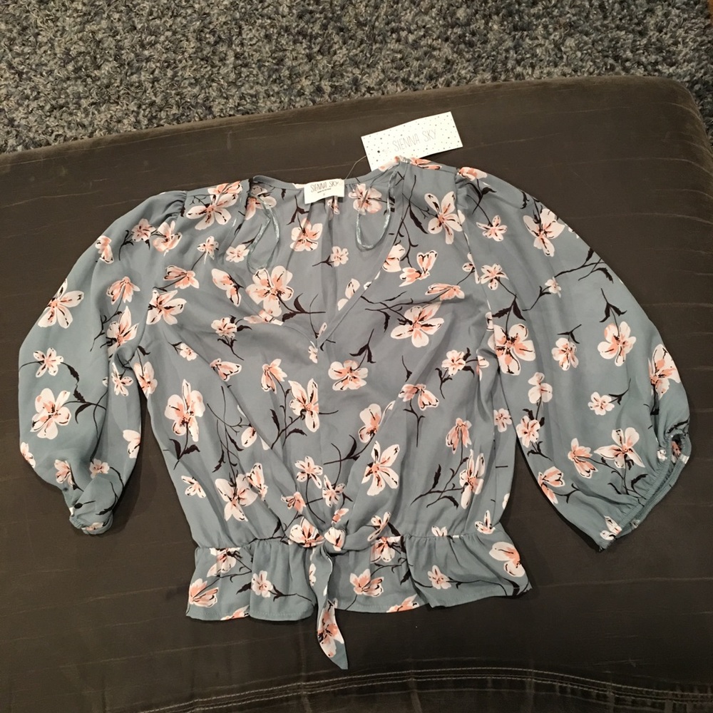 Women’s crop too